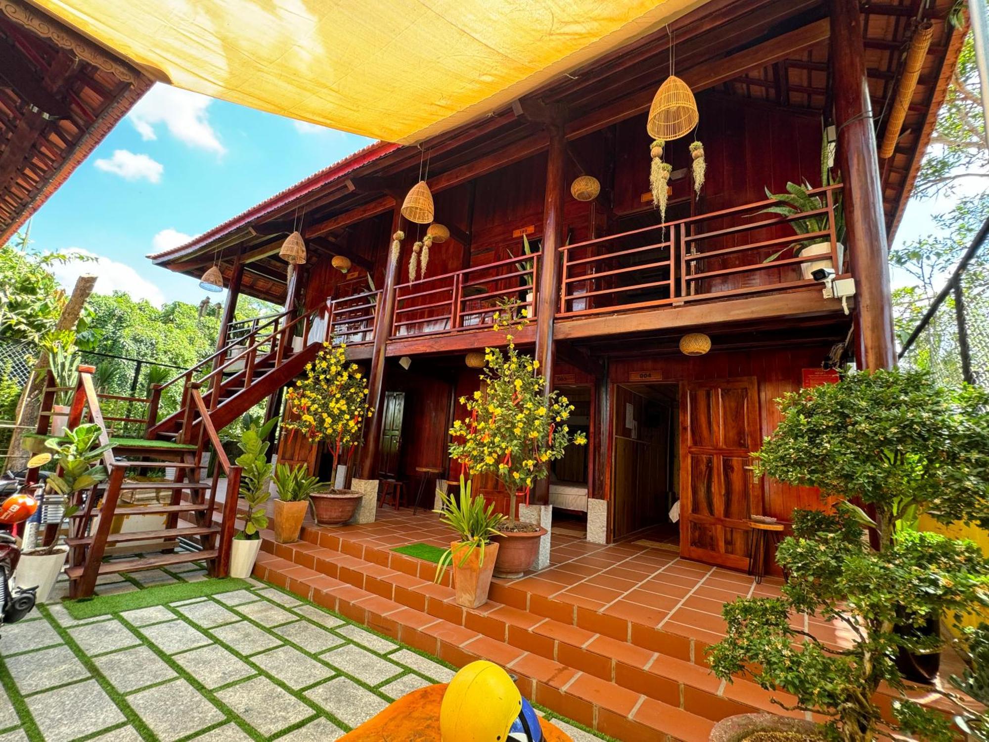 Kara Homestay & Cafe Can Tho Esterno foto